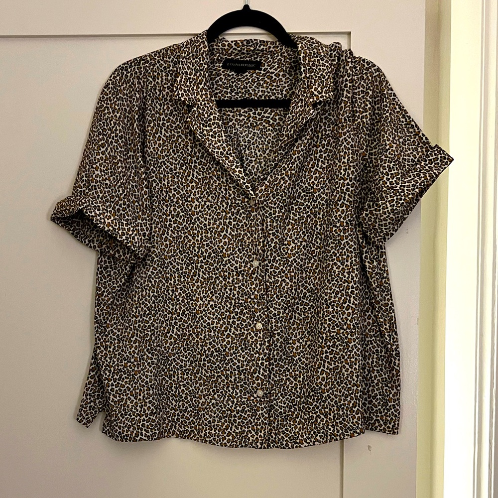 Banana Republic Camp Collar Blouse!